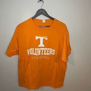 Tennesse Volunteers Tshirt - size XL